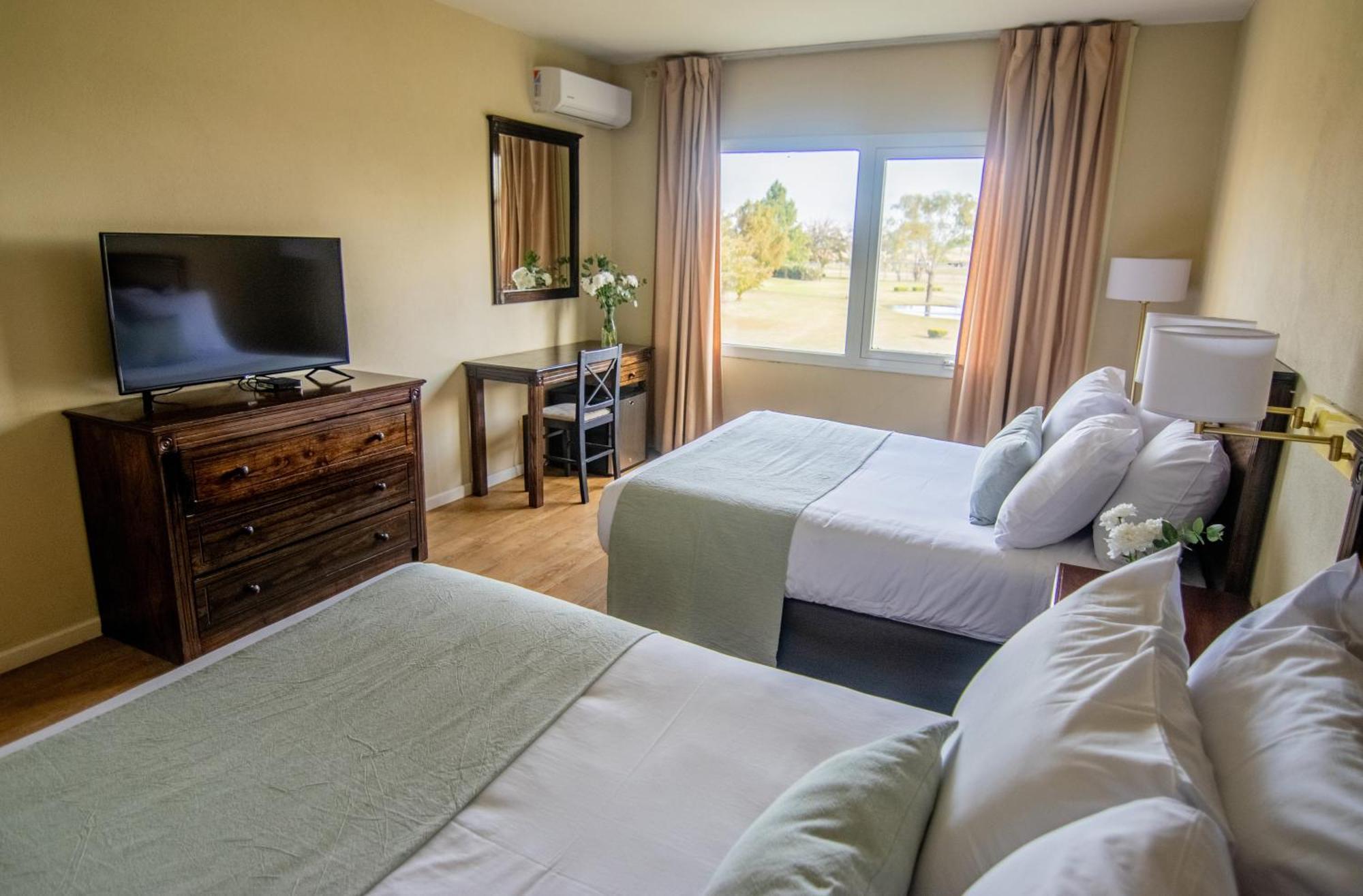 Wyndham Garden Campana Hotel Eksteriør billede