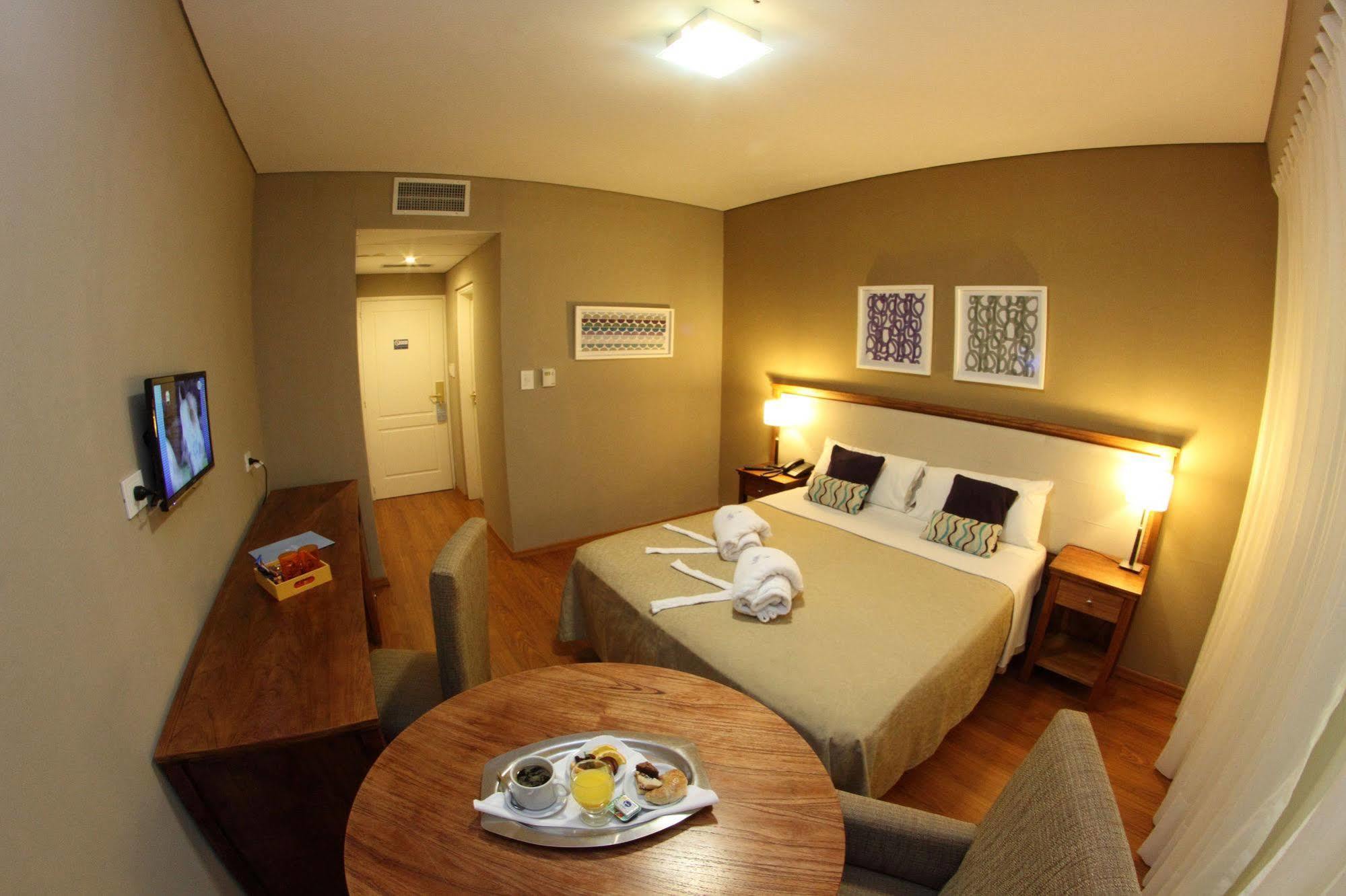 Wyndham Garden Campana Hotel Eksteriør billede