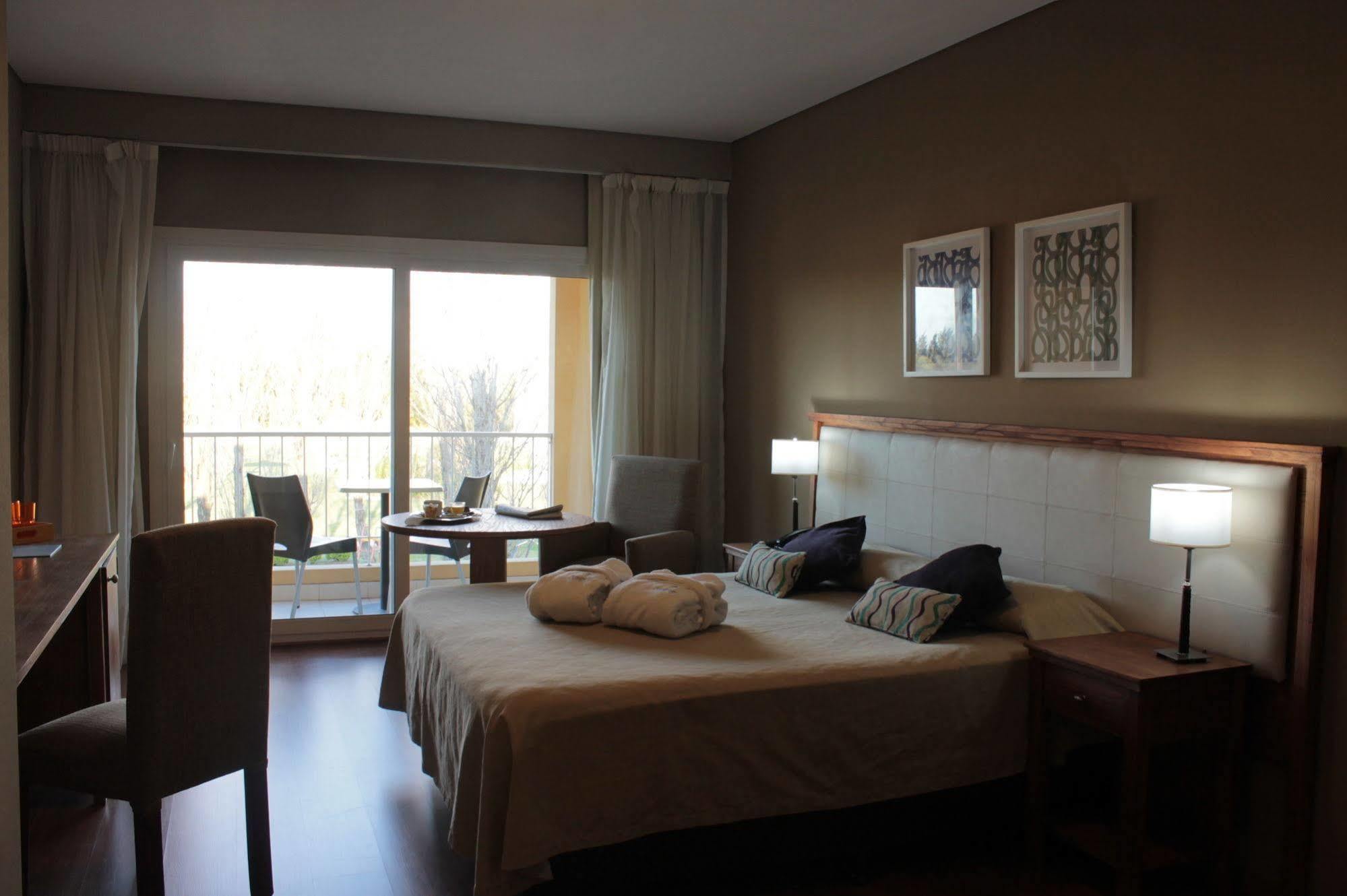 Wyndham Garden Campana Hotel Eksteriør billede